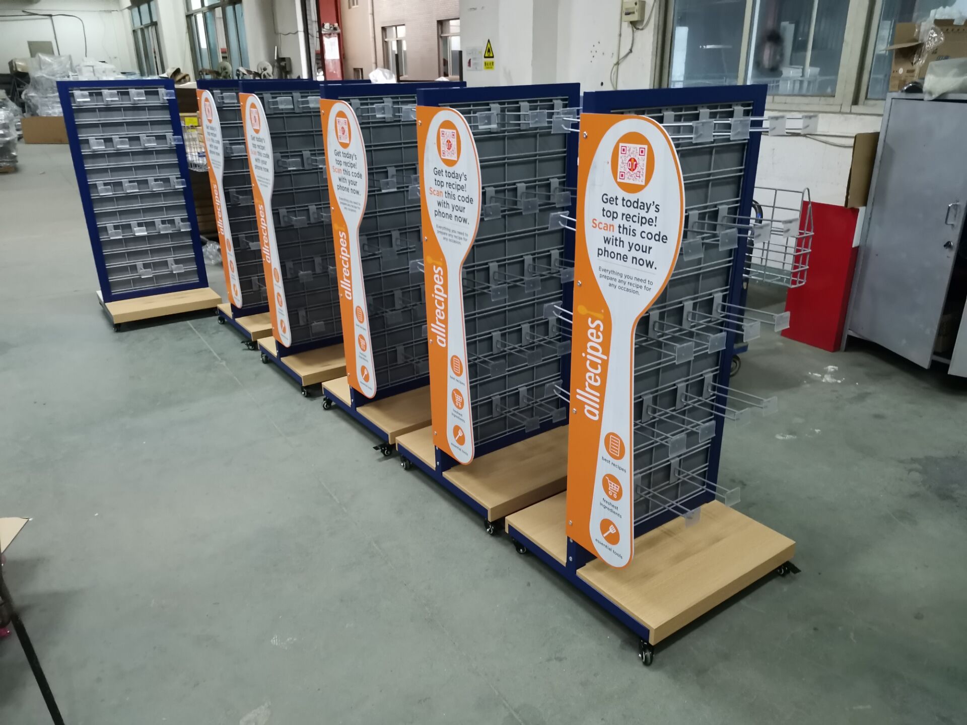 Multiple 2-sided display units