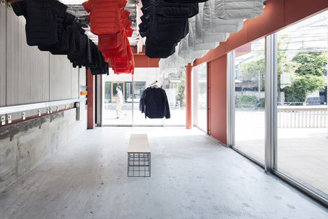 ceiling suspended clothing idea